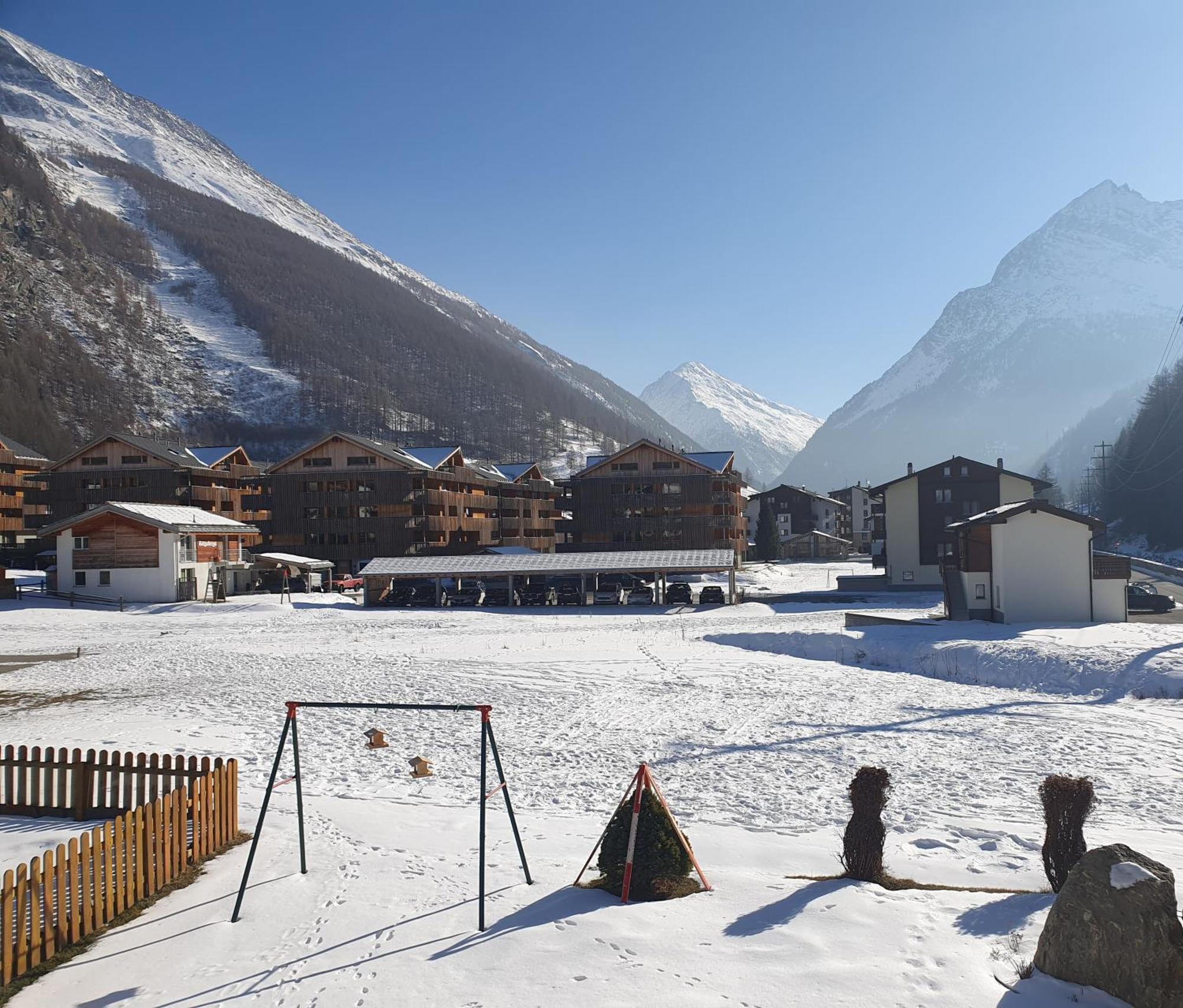 Haus Artemis Daire Saas-Grund Oda fotoğraf